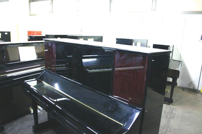 ヤマハ（YAMAHA）　YU30BM　中古アップライトピアノ