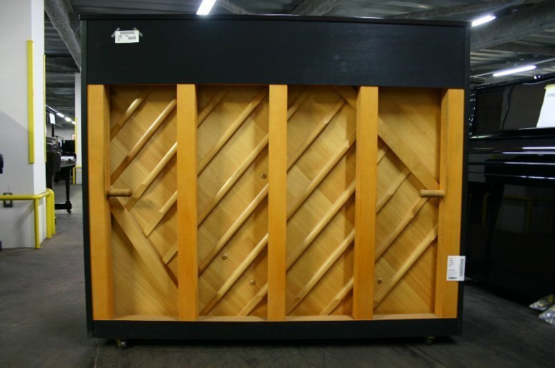 ヤマハ（YAMAHA）　YU30BM　中古アップライトピアノ