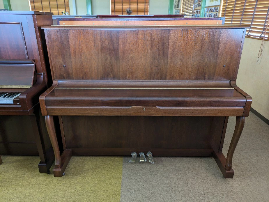 【中古】YAMAHA・ヤマハ アップライトピアノ W110B