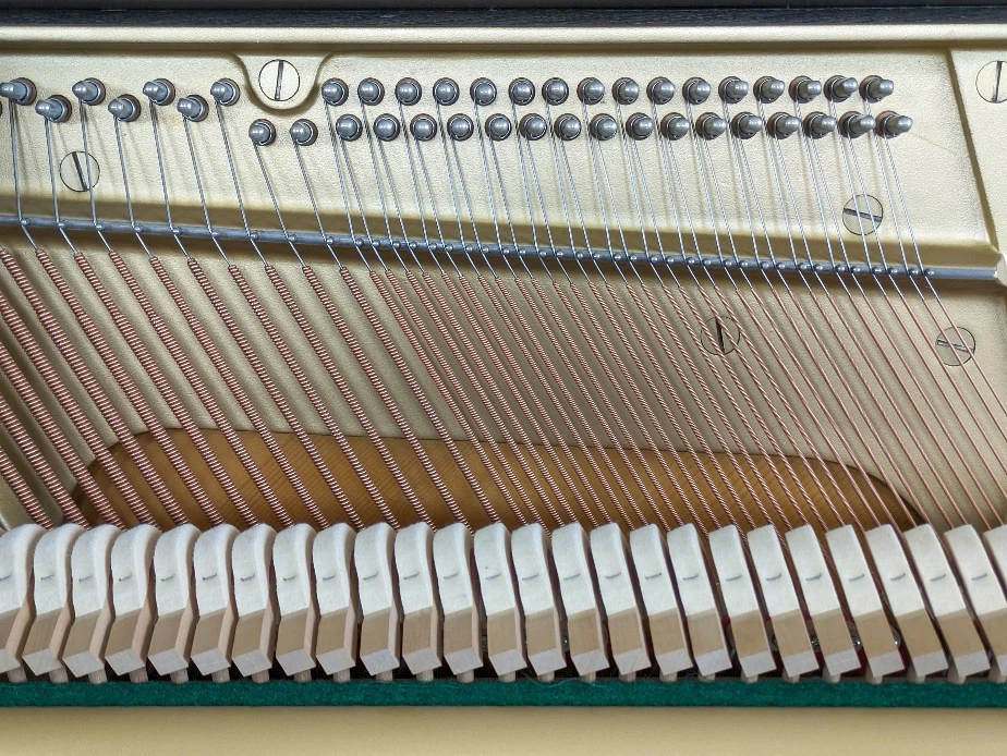 【中古】YAMAHA・ヤマハ アップライトピアノ W110B