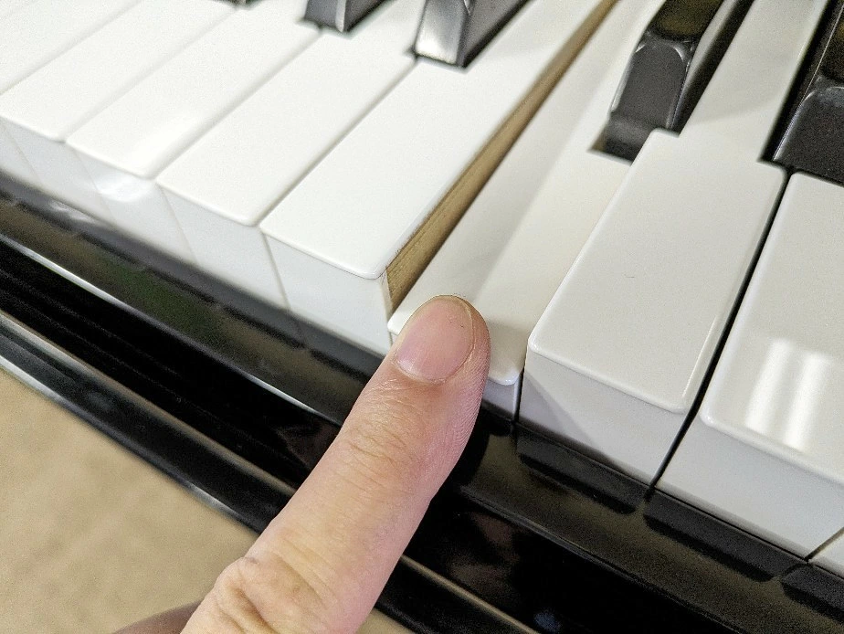 【中古】YAMAHA・ヤマハ アップライトピアノ U30Bl