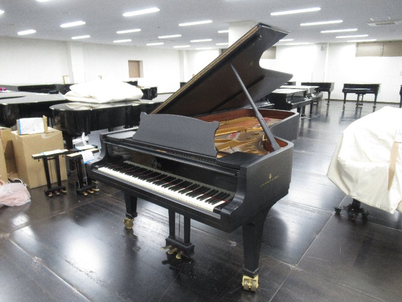 スタインウェイ＆サンズ（Steinway & Sons）　D(象牙)　中古グランドピアノ