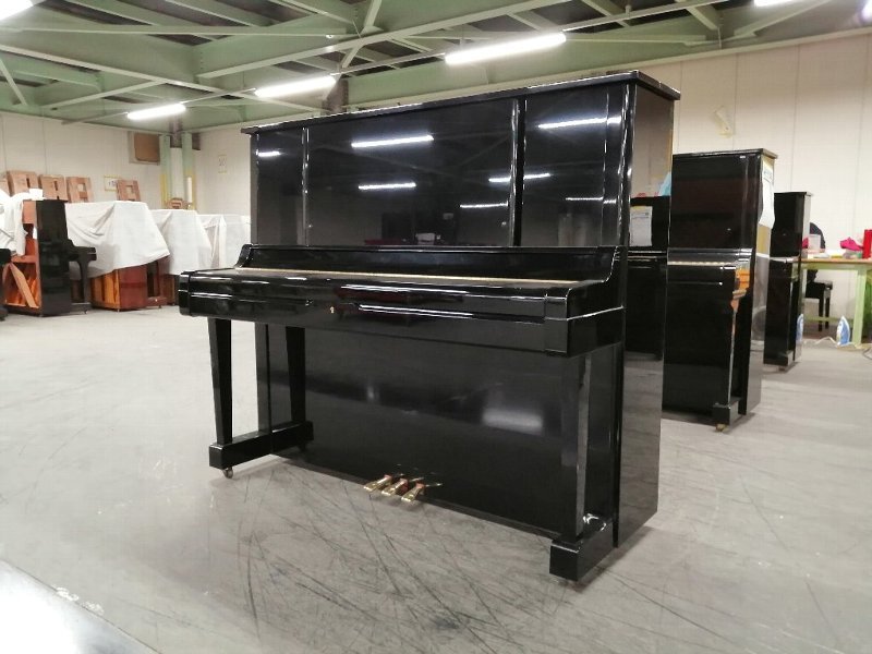 ヤマハ（YAMAHA）　YUX　中古アップライトピアノ