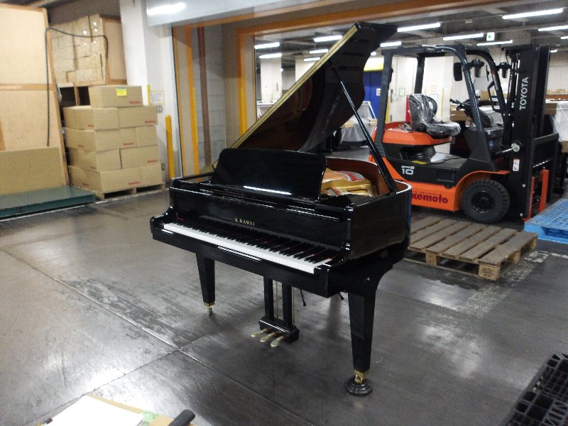 カワイ（KAWAI）　GL10　中古グランドピアノ