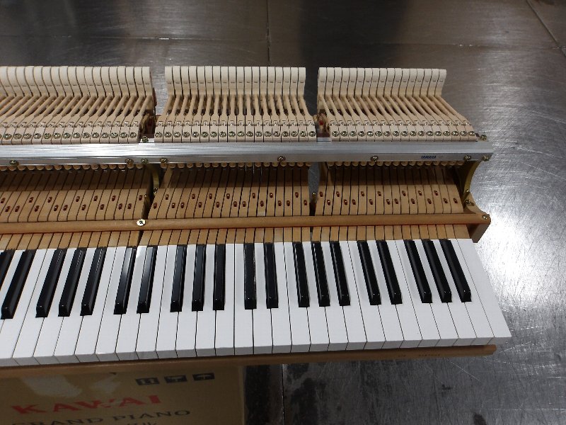 ヤマハ（YAMAHA）　G1E　中古グランドピアノ
