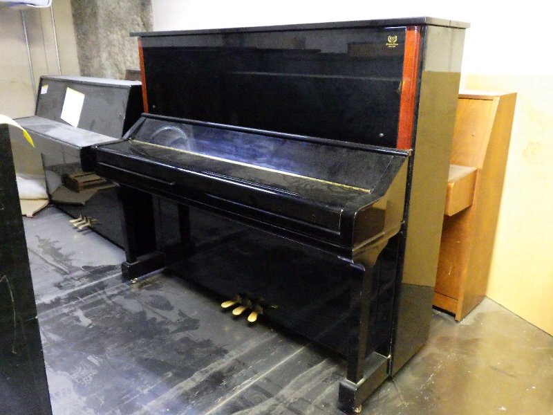ヤマハ（YAMAHA）　YU3C　中古アップライトピアノ