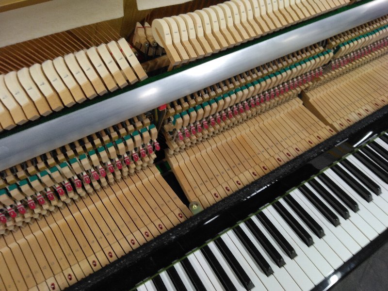 ヤマハ（YAMAHA）　MC301　中古アップライトピアノ