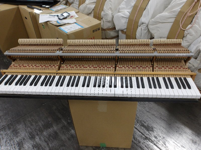カワイ（KAWAI）　CA60　中古グランドピアノ