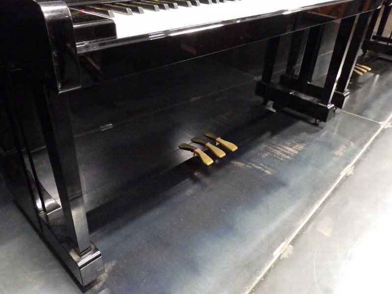 ヤマハ（YAMAHA）　MC10BL　中古アップライトピアノ
