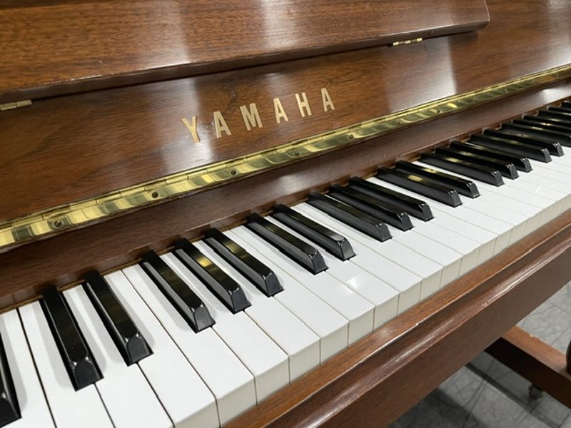 ヤマハ（YAMAHA）　U10WnC　中古アップライトピアノ