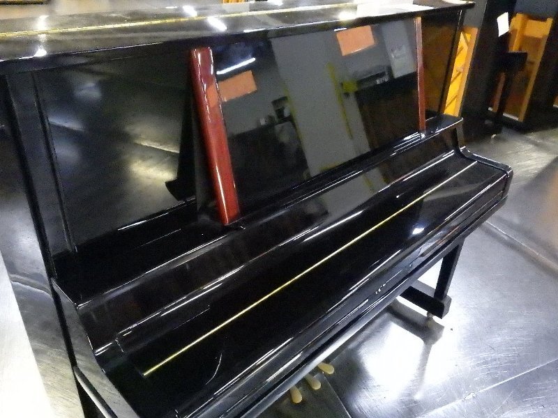 ヤマハ（YAMAHA）　YU5　中古アップライトピアノ