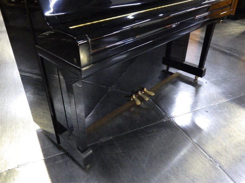 ヤマハ（YAMAHA）　YU5　中古アップライトピアノ