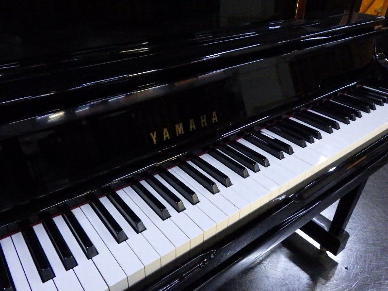 ヤマハ（YAMAHA）　YU5　中古アップライトピアノ