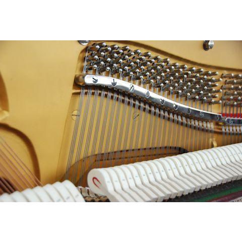 ヤマハ（ＹＡＭＡＨＡ）　Ｕ３　中古ピアノ　オーバーホール済み