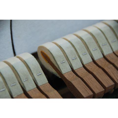 アトラス（ＡＴＬＡＳ）　Ａ２２Ｈ　中古アップライトピアノ