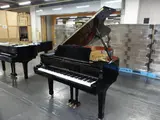 984122