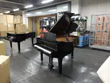 952128
