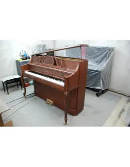 464729